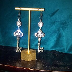 love, Savvy Handcrafted Silver Key Earrings